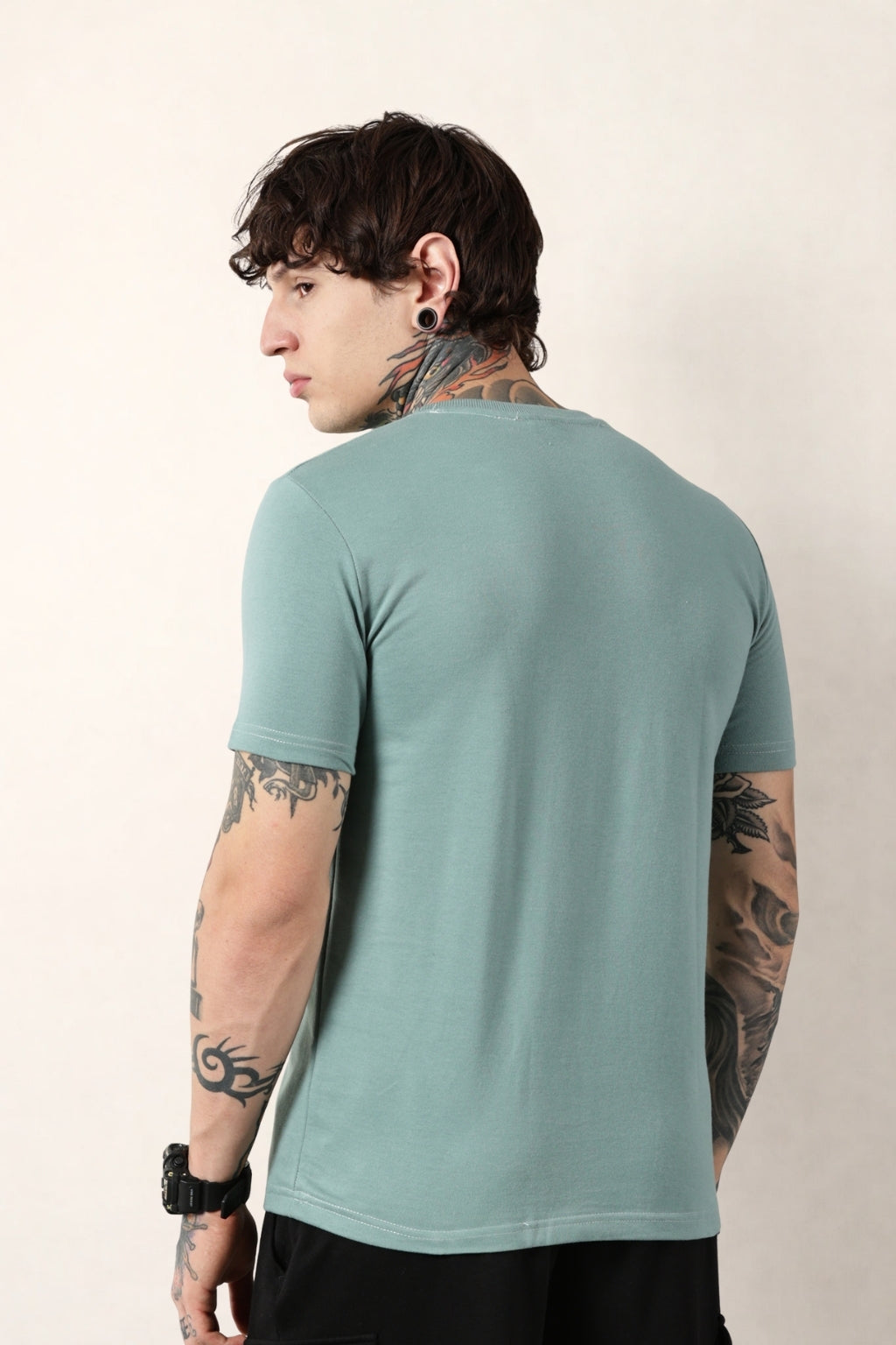 Pista Round Neck