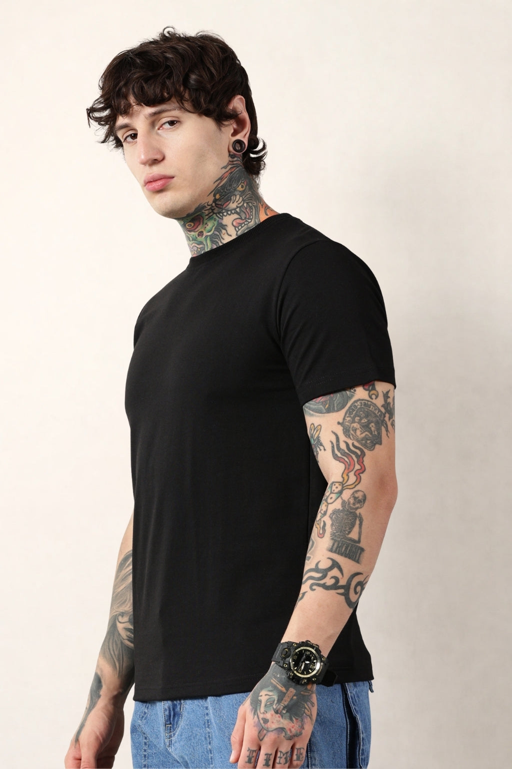 Black Round Neck