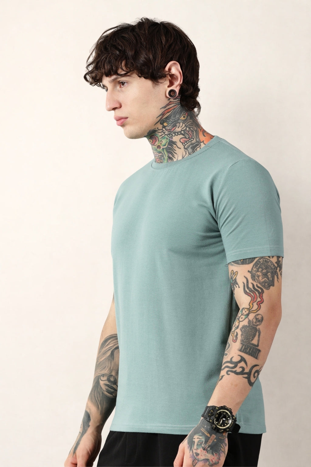 Pista Round Neck